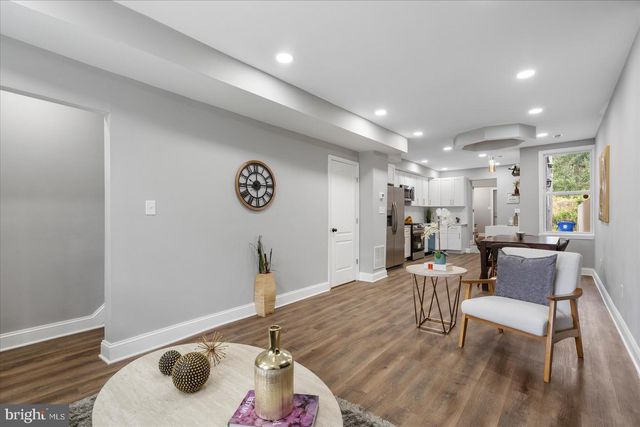 2754 ELLICOTT DRWY, Baltimore, MD 21216