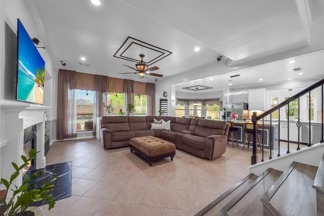 2103 Winebrook Court, Pearland, TX 77584
