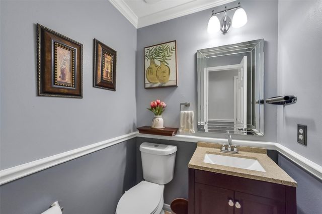 2103 Winebrook Court, Pearland, TX 77584