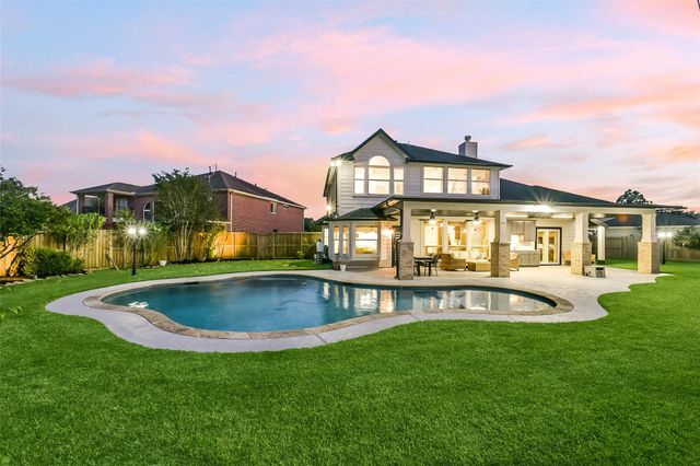 2103 Winebrook Court, Pearland, TX 77584