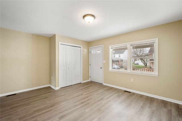 325-327 First Street, Cecil, PA 15055