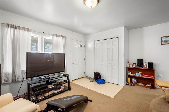 325-327 First Street, Cecil, PA 15055