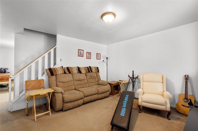 325-327 First Street, Cecil, PA 15055