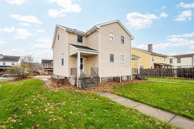 325-327 First Street, Cecil, PA 15055