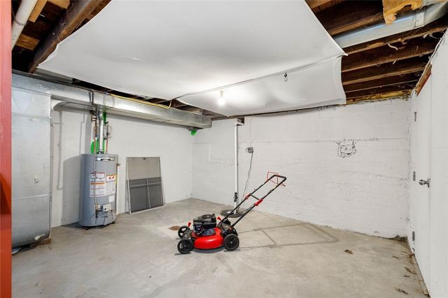 325-327 First Street, Cecil, PA 15055