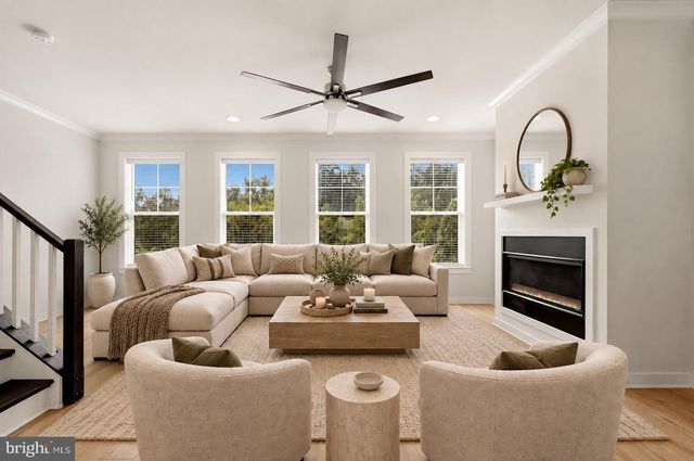 115 KINROSS LN, Fredericksburg, VA 22401