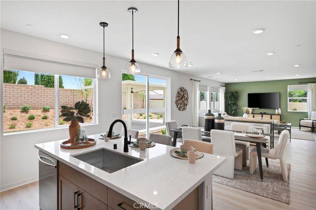 4058 Wood, Banning, CA 92220