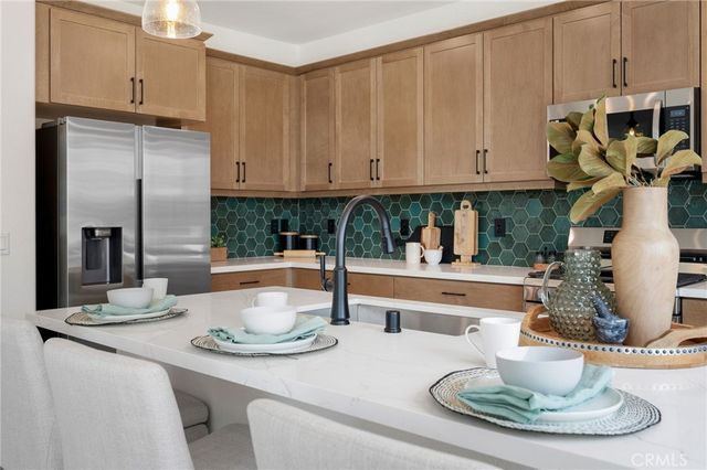 4058 Wood, Banning, CA 92220