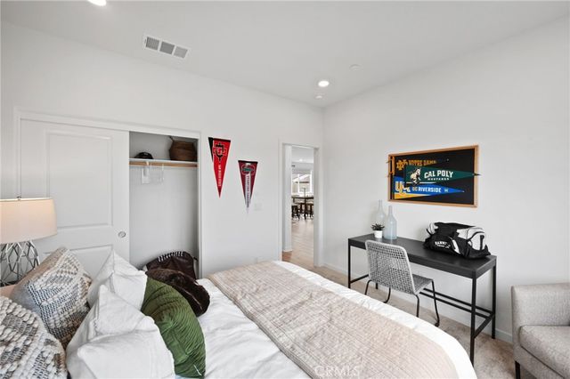 4058 Wood, Banning, CA 92220