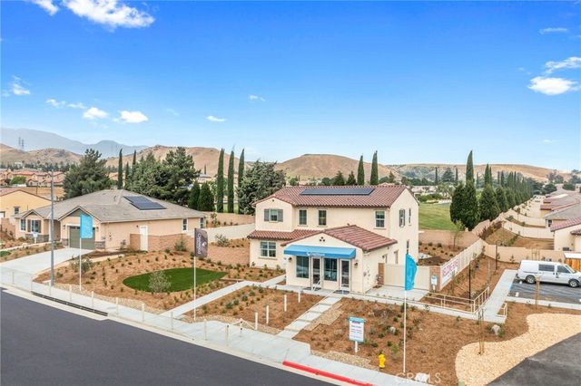 4058 Wood, Banning, CA 92220