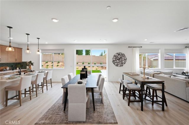 4058 Wood, Banning, CA 92220