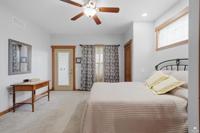 5005 Colbert Hills Drive, Manhattan, KS 66503