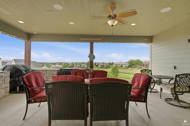 5005 Colbert Hills Drive, Manhattan, KS 66503