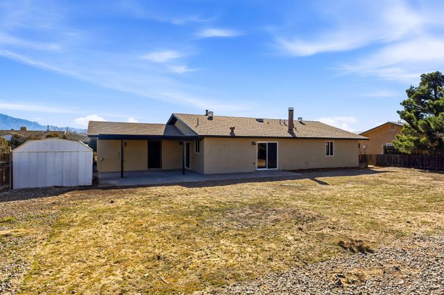 507 Palmas Altas Drive SE, Rio Rancho, NM 87124