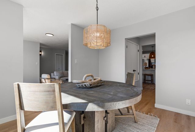 507 Palmas Altas Drive SE, Rio Rancho, NM 87124