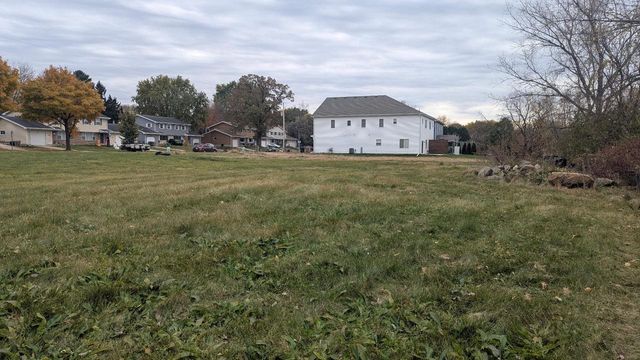 3626 Portage Road, Madison, WI 53704