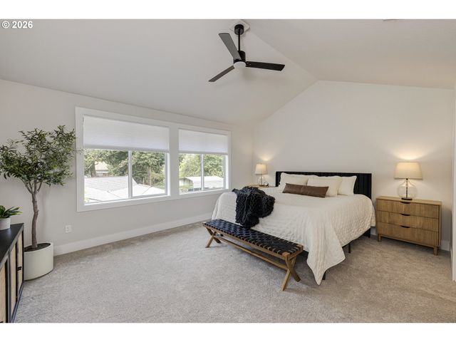 7921 Sw 74th Ave, Portland, OR 97223