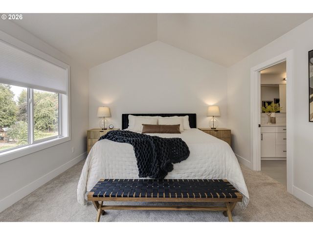 7921 Sw 74th Ave, Portland, OR 97223