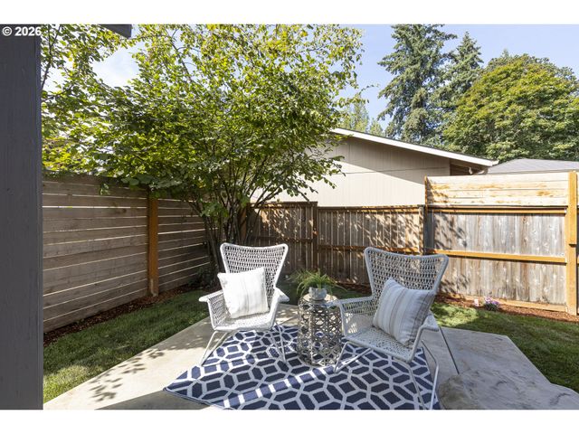 7921 Sw 74th Ave, Portland, OR 97223