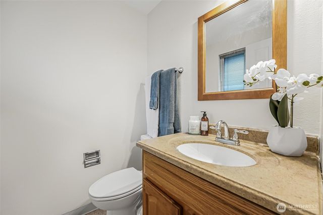 15306 25th Avenue E, Tacoma, WA 98445