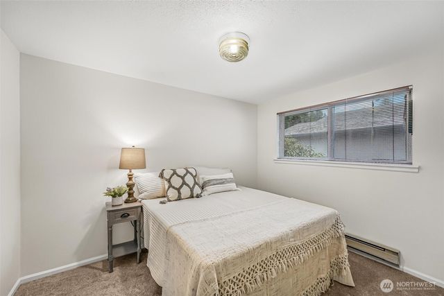 15306 25th Avenue E, Tacoma, WA 98445