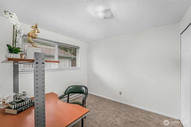 15306 25th Avenue E, Tacoma, WA 98445