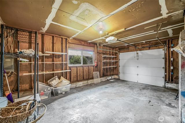 15306 25th Avenue E, Tacoma, WA 98445