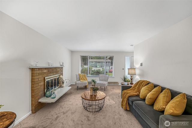 15306 25th Avenue E, Tacoma, WA 98445