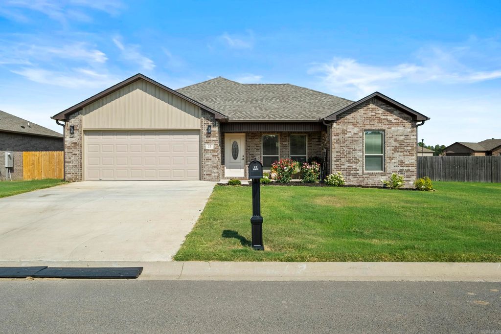 13 Doe Run Drive, Ward, AR 72176