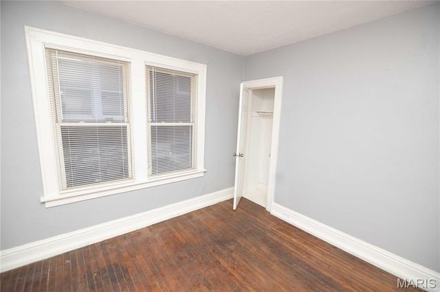 5712 Floy Avenue, St Louis, MO 63136