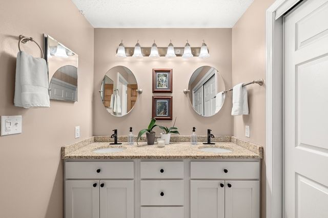 2226 Camden Ct., Lexington, OH 44904