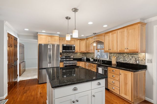 2226 Camden Ct., Lexington, OH 44904