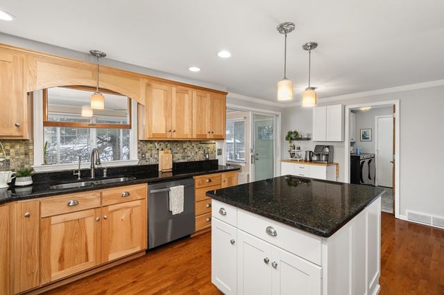 2226 Camden Ct., Lexington, OH 44904