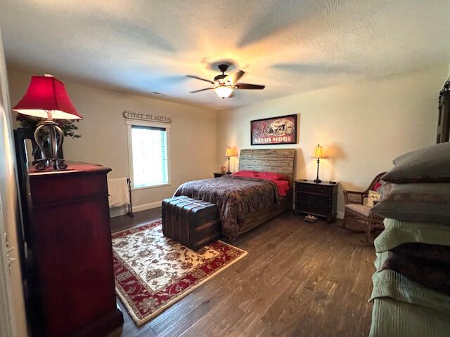 8 Midview Drive, Kimberling City, MO 65686