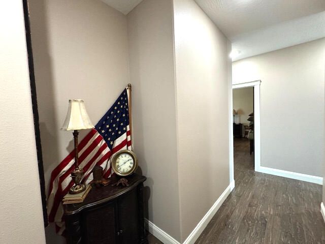 8 Midview Drive, Kimberling City, MO 65686