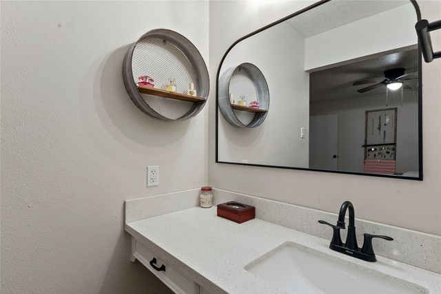 2205 Buchanan Drive, Baytown, TX 77520