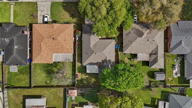 2205 Buchanan Drive, Baytown, TX 77520