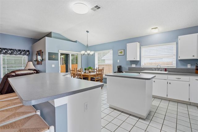 28907 BAY TREE PLACE, Wesley Chapel, FL 33545