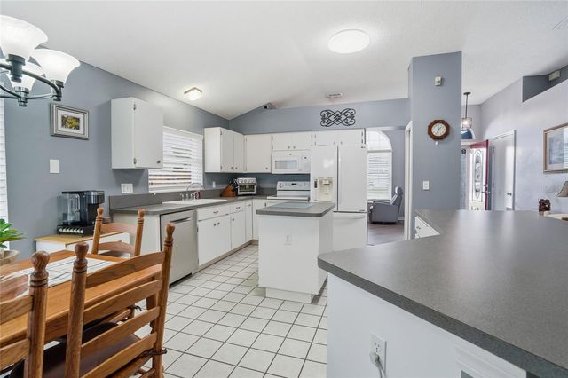 28907 BAY TREE PLACE, Wesley Chapel, FL 33545