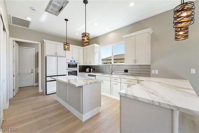 1840 Old West Avenue, Pahrump, NV 89048