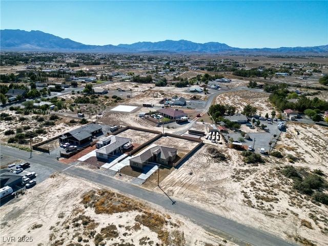 1840 Old West Avenue, Pahrump, NV 89048