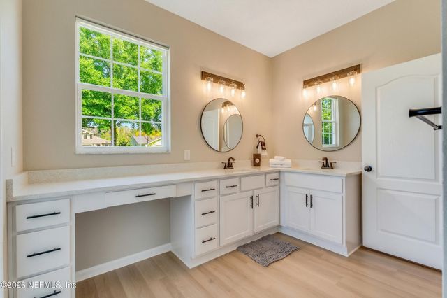 31 E DIAMOND Drive, Palm Coast, FL 32164