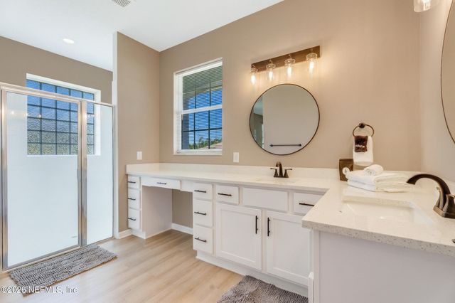 31 E DIAMOND Drive, Palm Coast, FL 32164