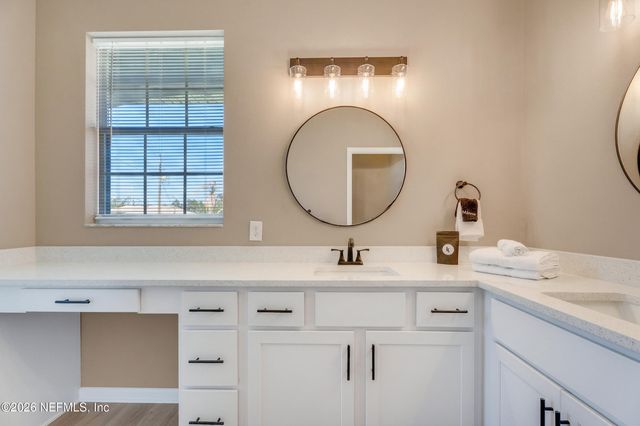 31 E DIAMOND Drive, Palm Coast, FL 32164