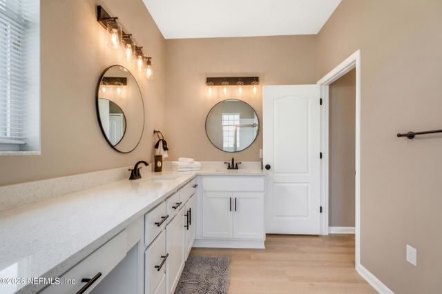 31 E DIAMOND Drive, Palm Coast, FL 32164