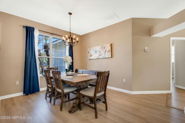 31 E DIAMOND Drive, Palm Coast, FL 32164