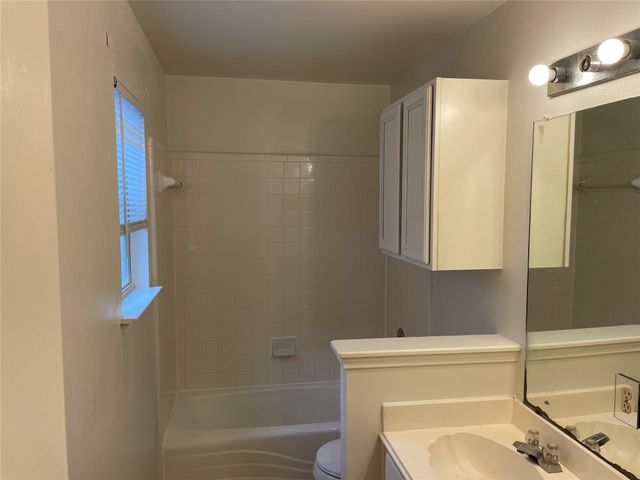 2302 Yaupon TRL, Cedar Park, TX 78613
