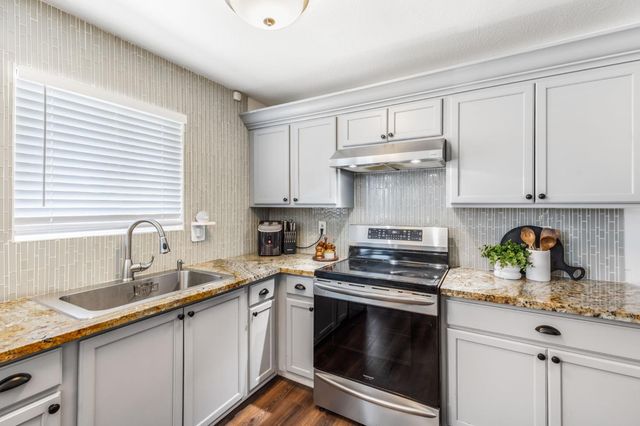 2228 Pierre Ave, Sacramento, CA 95832