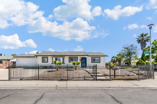2228 Pierre Ave, Sacramento, CA 95832