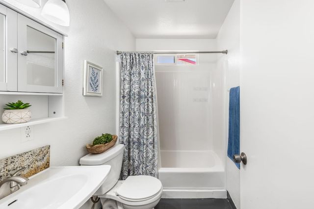 2228 Pierre Ave, Sacramento, CA 95832